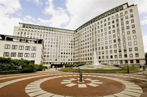 Whitehouse Apartment Complex